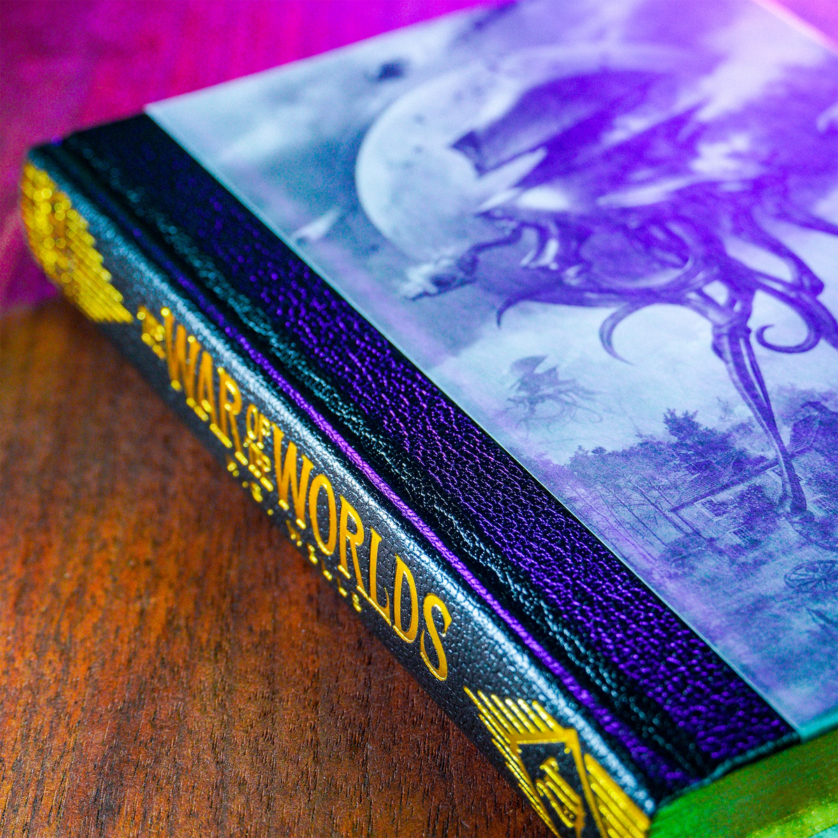 'The War of the Worlds' Illustrated Deluxe Edition